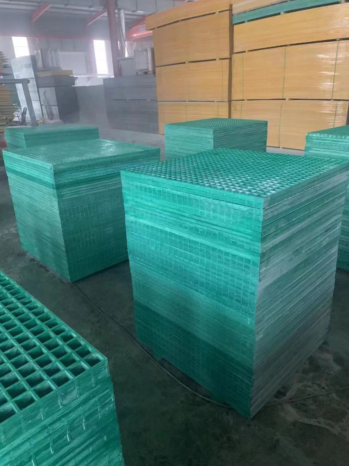 玻璃鋼格柵   地溝格柵   耐腐阻燃性能穩(wěn)定壽命長